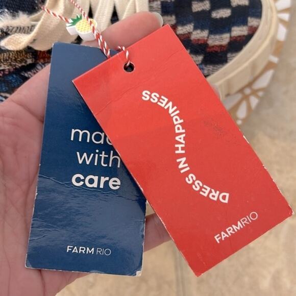 NWT Farm Rio Annika floral tapestry faux fur lined platform sneakers - Picture 14 of 15